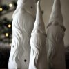 Majas cottage tomte santa heartly i vit keramik