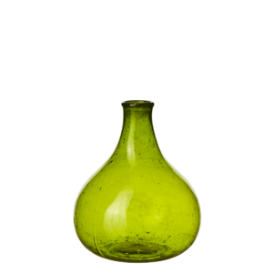 Grön vas i återbrukat munblåst glas
