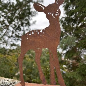 Trädgårdsdekoration rostigt rådjur bambi