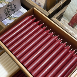 Rustikljus mörkröd bordeaux kort 18 cm