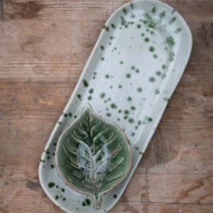 Skål löv grönmelerad porslin dukning