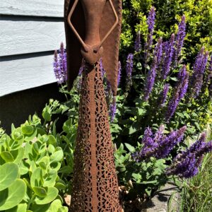 Stor rostig ängel marschallhållare