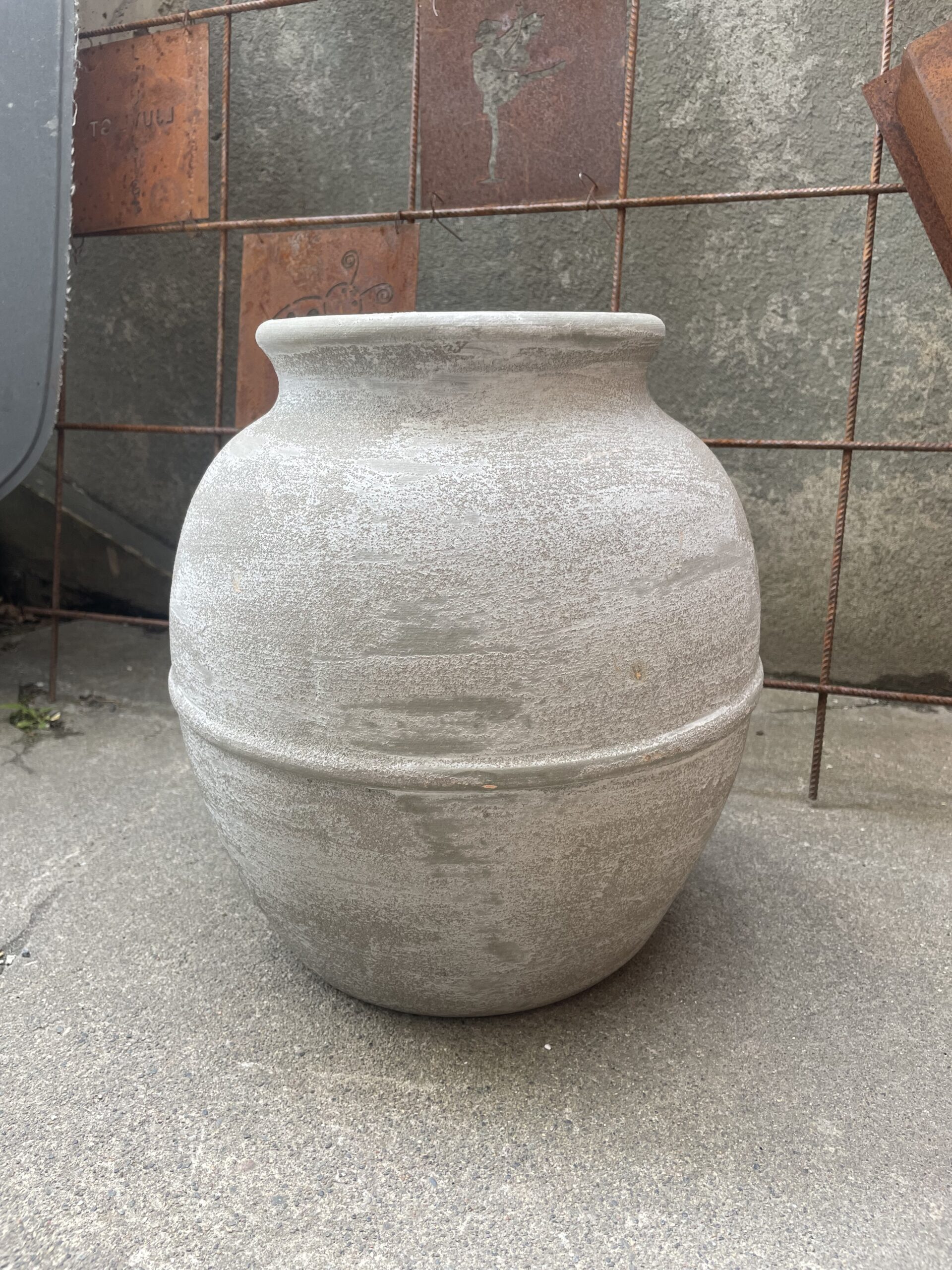 Urna ljusgrå H 30 cm