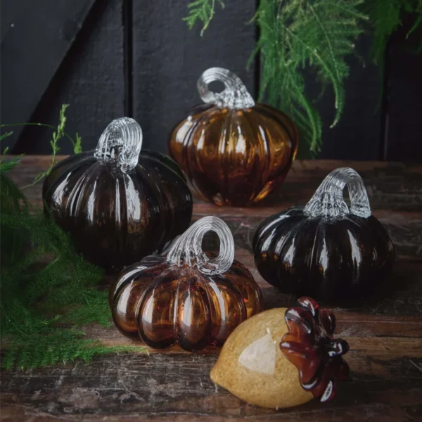 Pumpa i brunt och bärnsten glas
